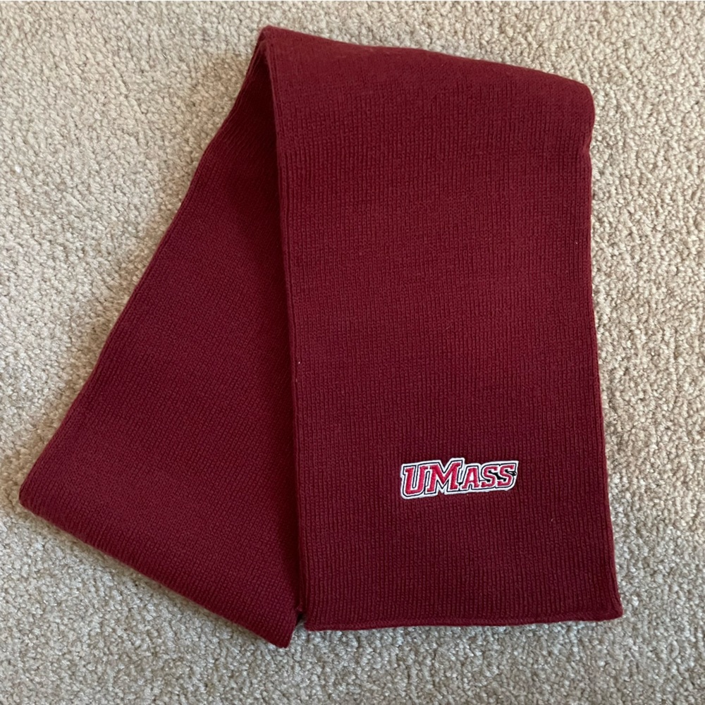 Youth UMass Scarf